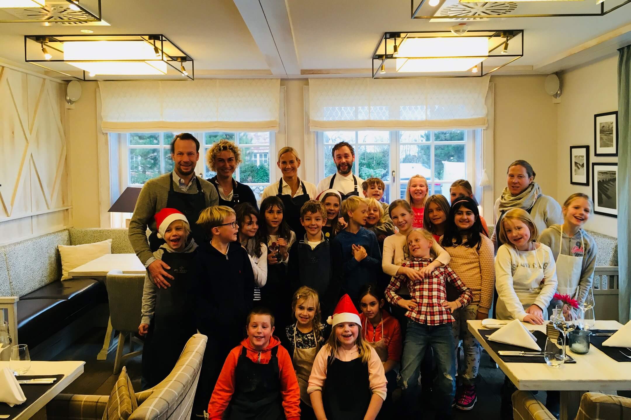 Weihnachtsbacken mit Schulkindern im Severin*s Resort & Spa auf Sylt Weihnachtsbacken mit Schulkindern im Severin*s Resort & Spa auf Sylt