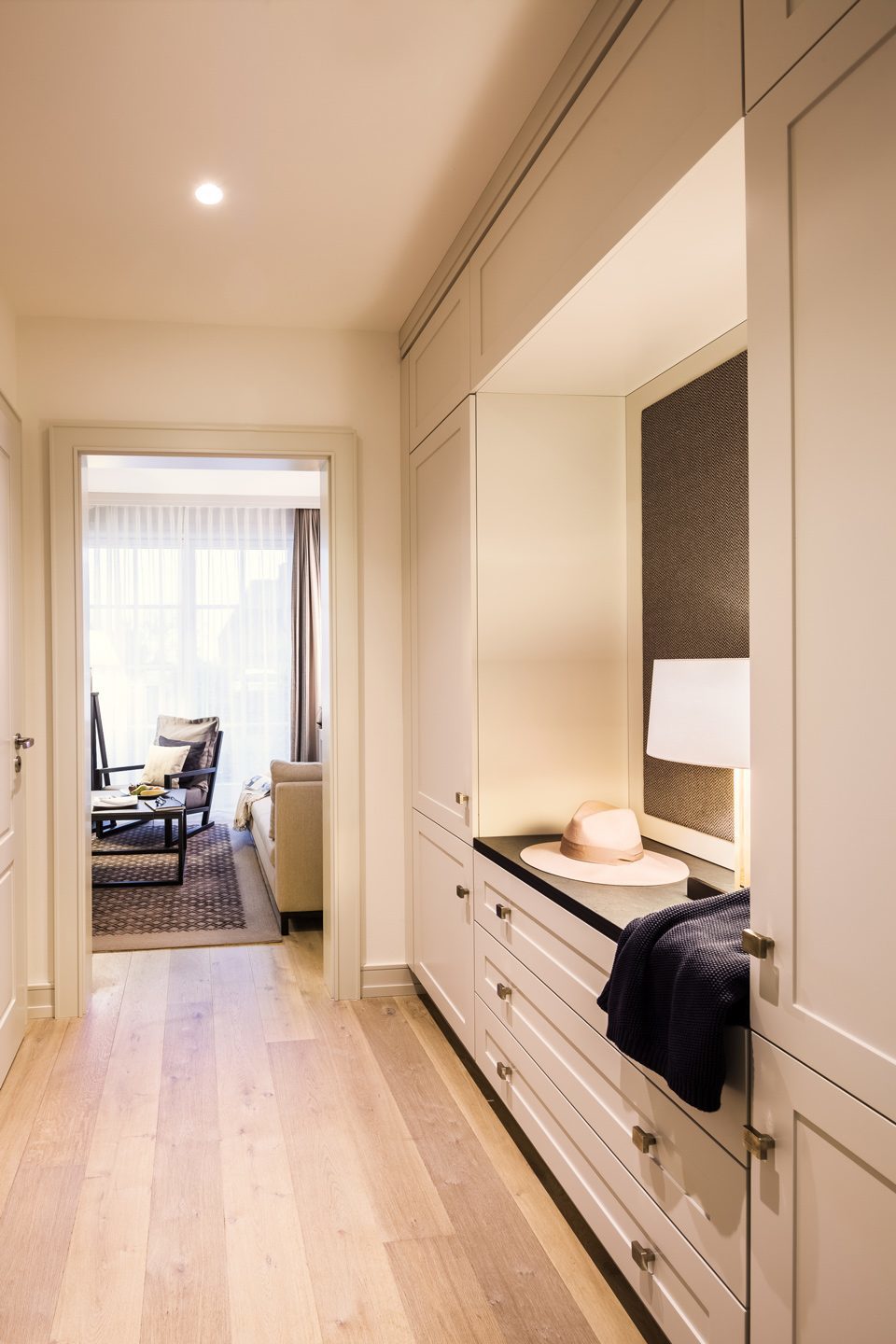 Gaderobe in the Deluxe Double Room in the Severin*s Resort & Spa on Sylt