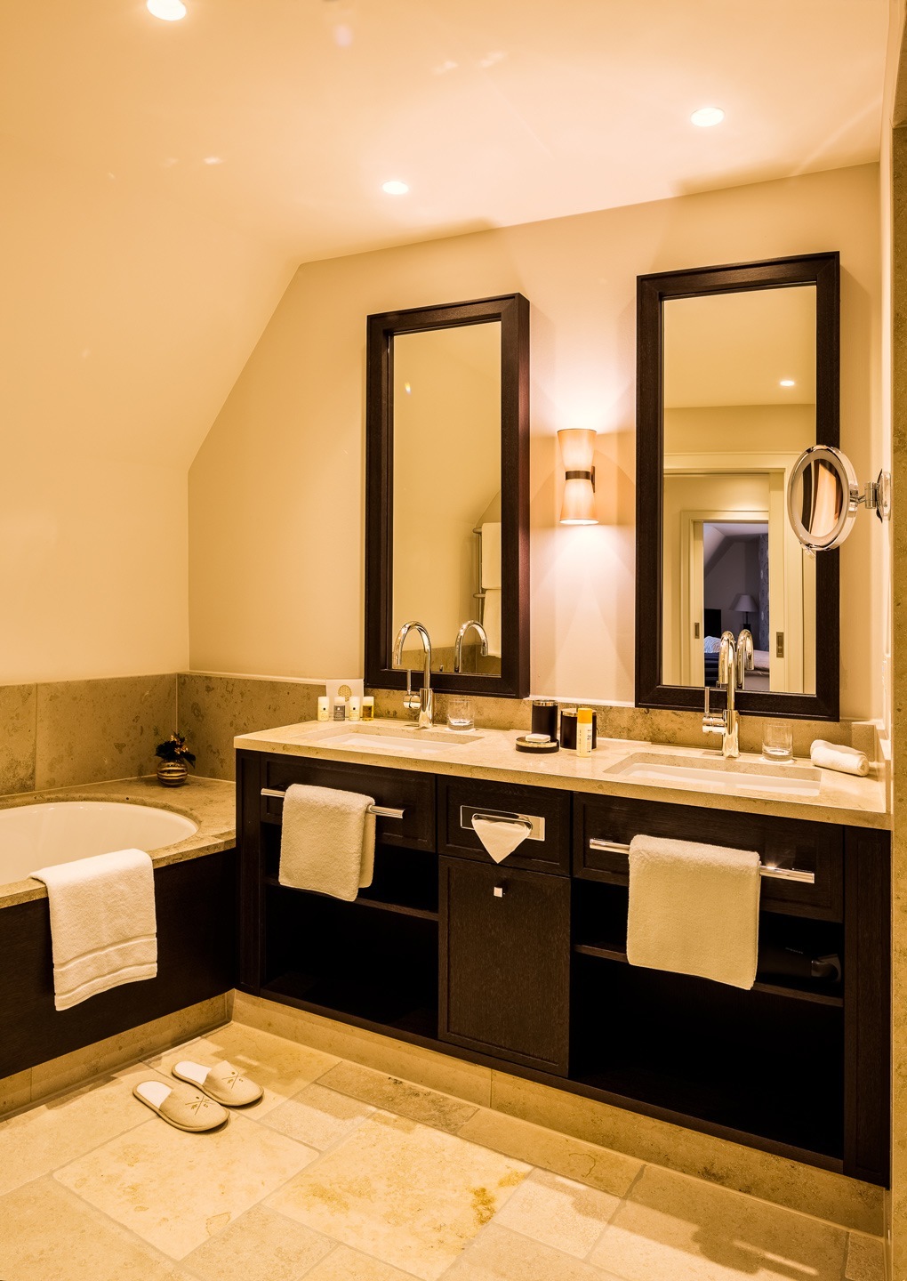 Badezimmer der Senior Suite im Hotel Severin*s Resort und Spa in Keitum