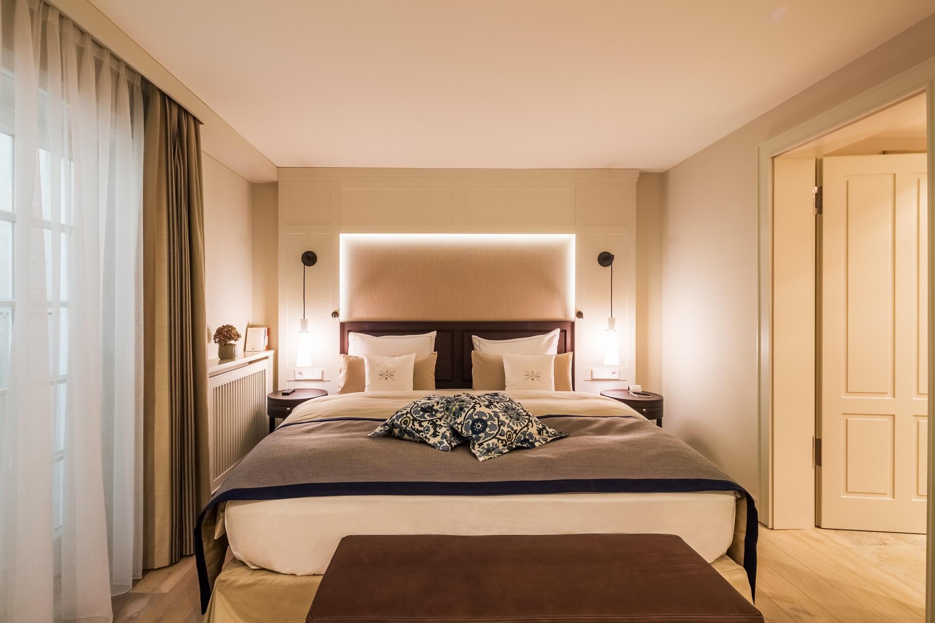 Hausteil Severin*s Plus bedroom bed luxus hotel Sylt 