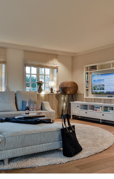 Villa Severin*s Plus Wohnbereich mit Kamin, TV & Couch Ferienhaus Sylt