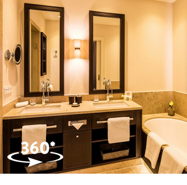 Maisonette Family Junior Suite 360 Grad Badezimmer Luxus Hotel auf Sylt