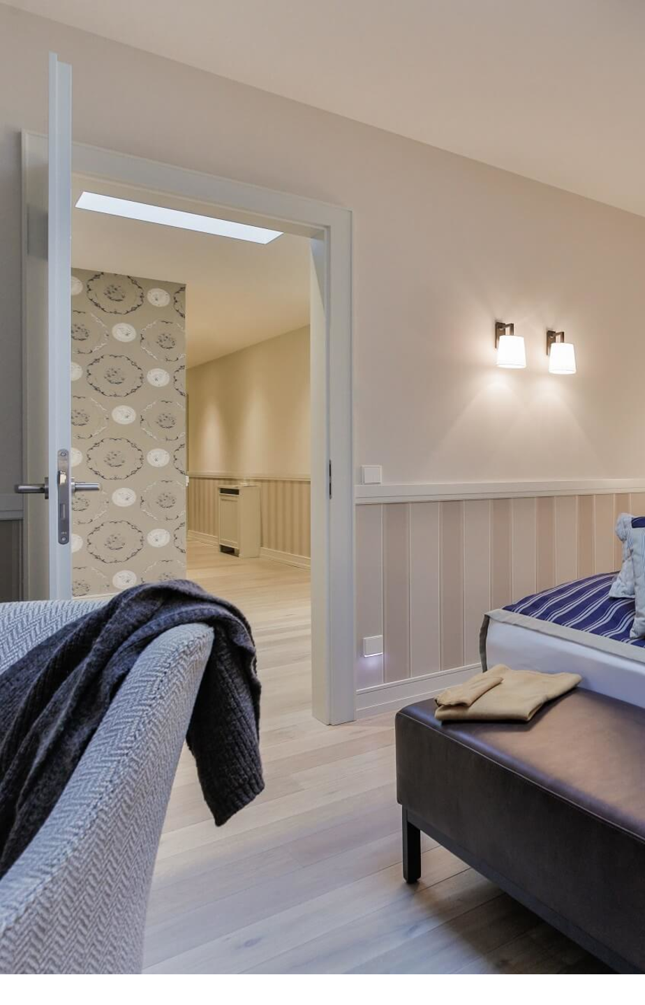 Maisonette Family Severin*s Suite bedroom with bed luxus hotel Sylt
