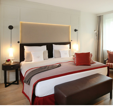 Sleeping area of the junior suite in the Severin*s Resort & spa on Sylt