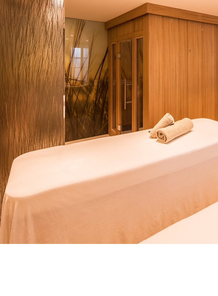 Private spa treatments and loungers for treatment in the spa area of ​​the Hotel Severin*s Resort and Spa on Sylt