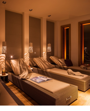 Komfortable Liegen im Ruhebereich des SPAs im Hotel Severin*s auf Sylt