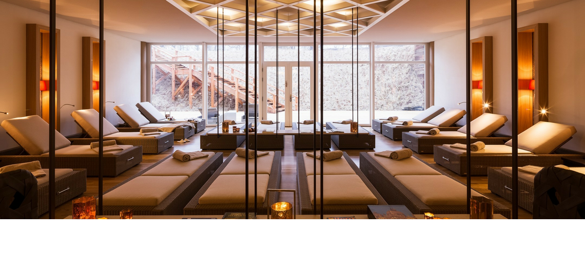 Innenansicht des Ruhebereichs des SPAs im Hotel Severin*s auf Sylt